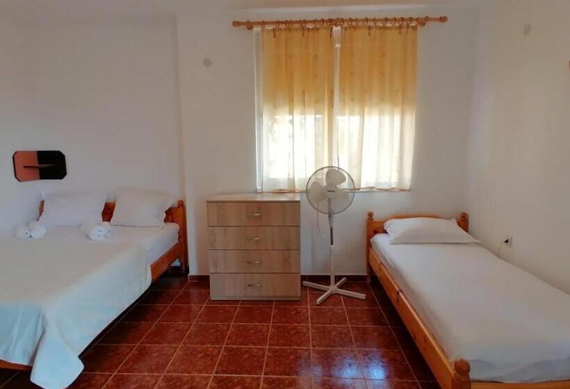 بنسيون Guest House Sokratovi