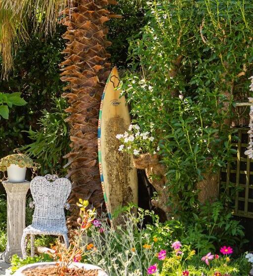 بنسيون Guinea Fowl House