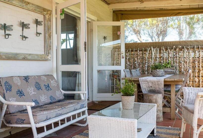 بنسيون Guinea Fowl House