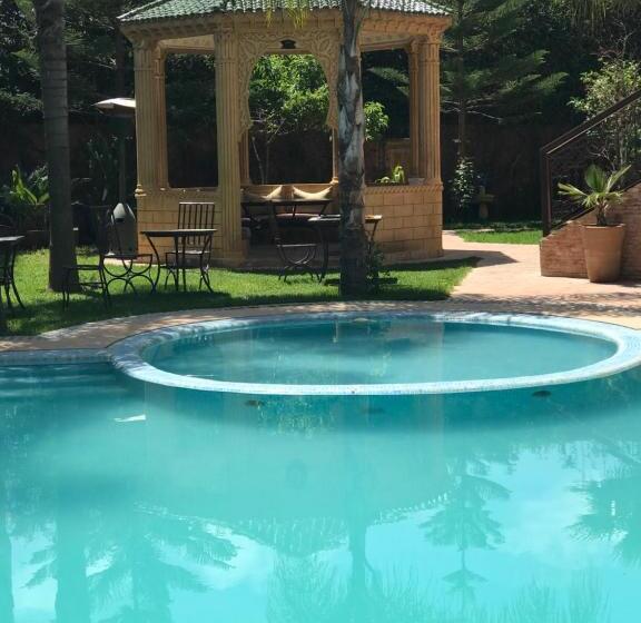 پانسیون Les Jardins De Ryad Bahia