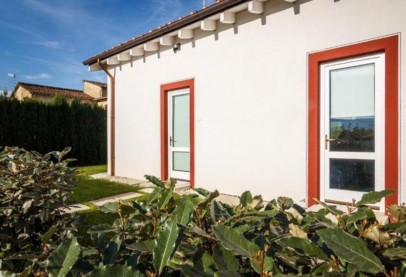 پانسیون Podere Villa Olmo