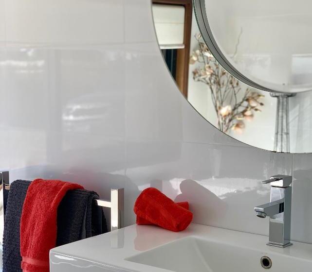 استراحتگاه Borrodell Vineyard