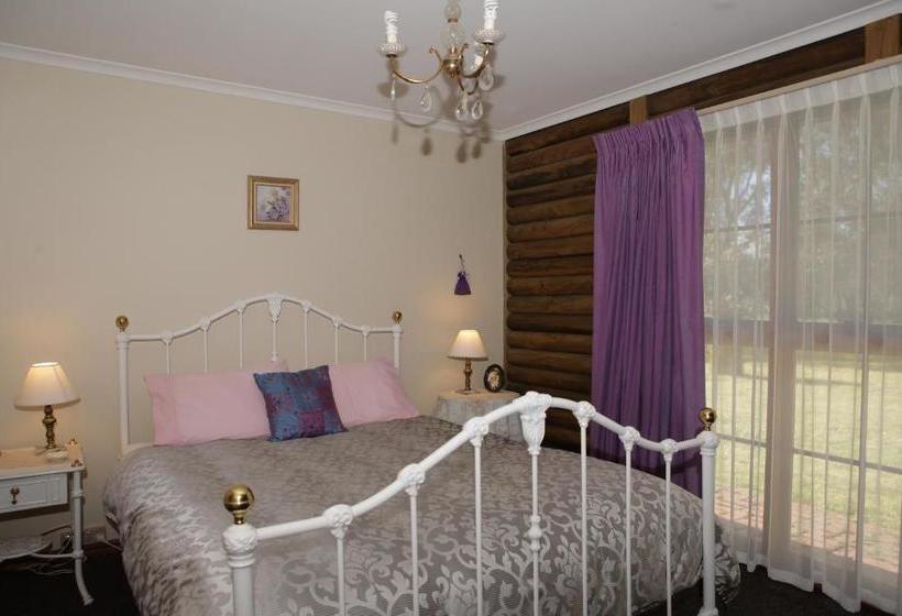 אתר נופש Halls Gap Log Cabins