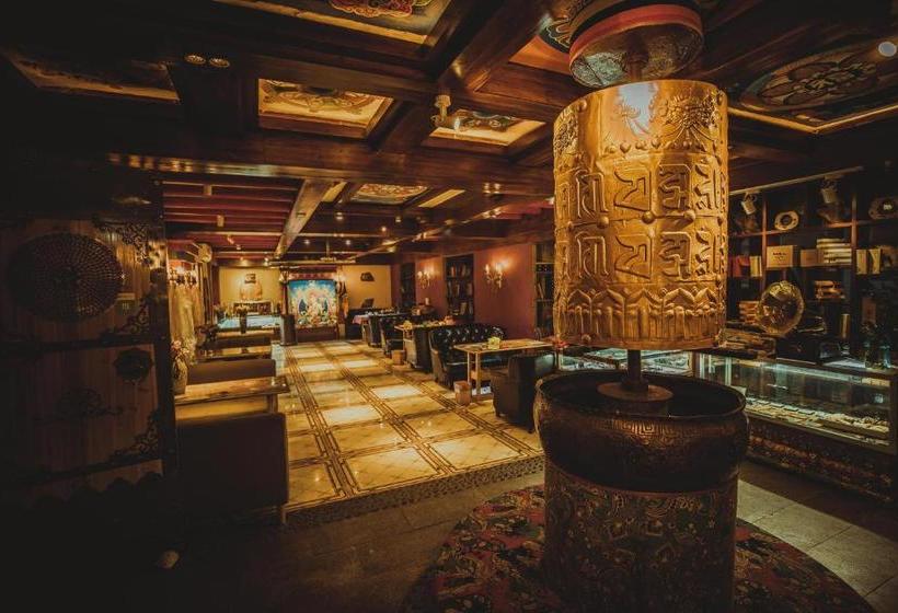 Ruo Chujian Youth Hostel