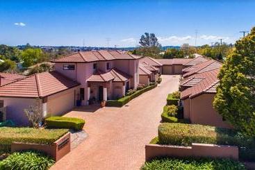 Ruthmor Villas