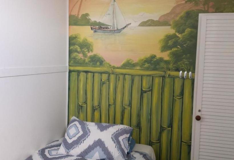 هاستل Gecko's Rest Budget Accommodation & Backpackers