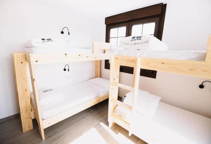 호스텔 Latas Surf House