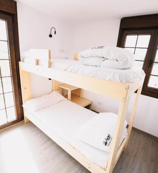 호스텔 Latas Surf House