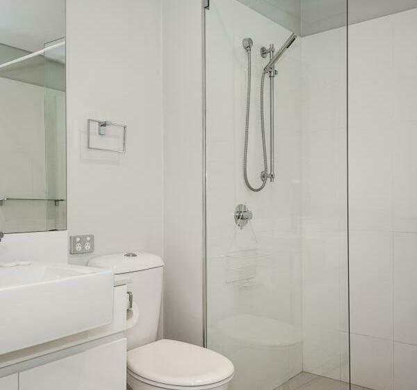 Astra Apartments Perth Zenith