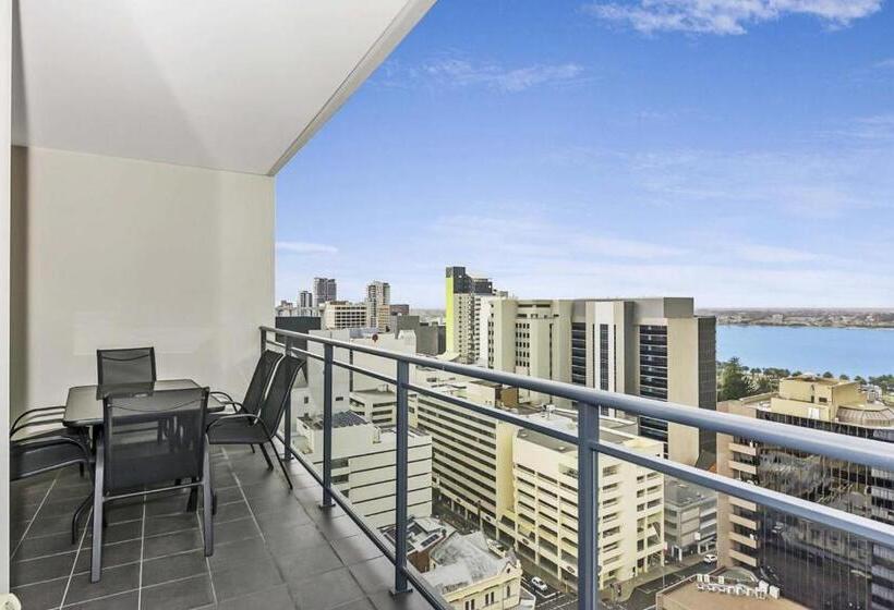 Astra Apartments Perth   Zenith