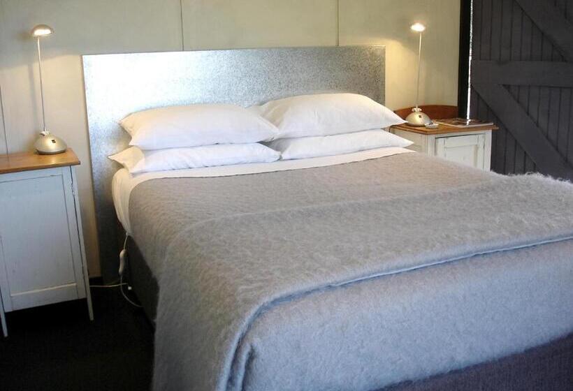 צימר Black Sheep Inn