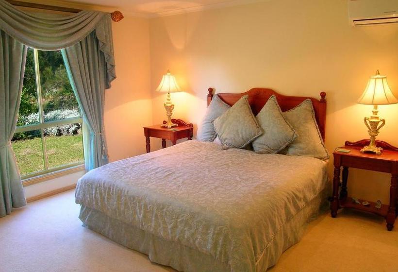 تختخواب و صبحانه Carolynnes Cottages