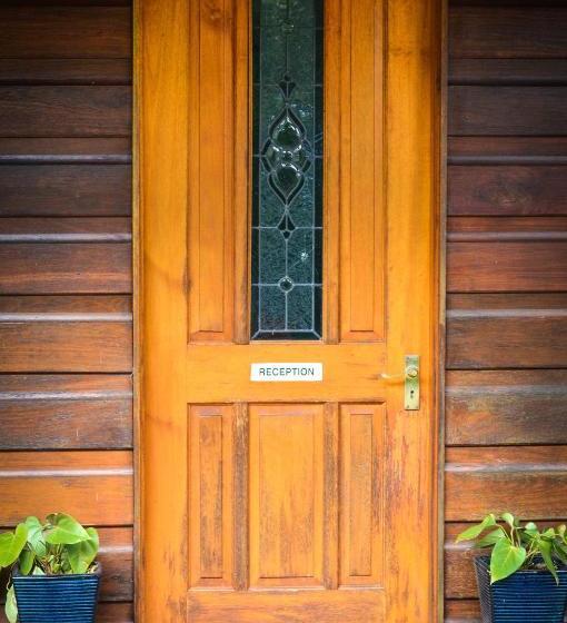 住宿加早餐  Ghost Hill Road Retreat