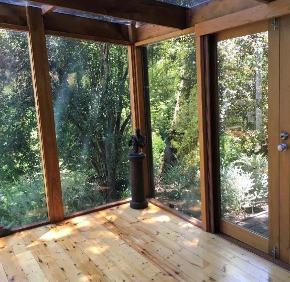 Bed and Breakfast Hilltop