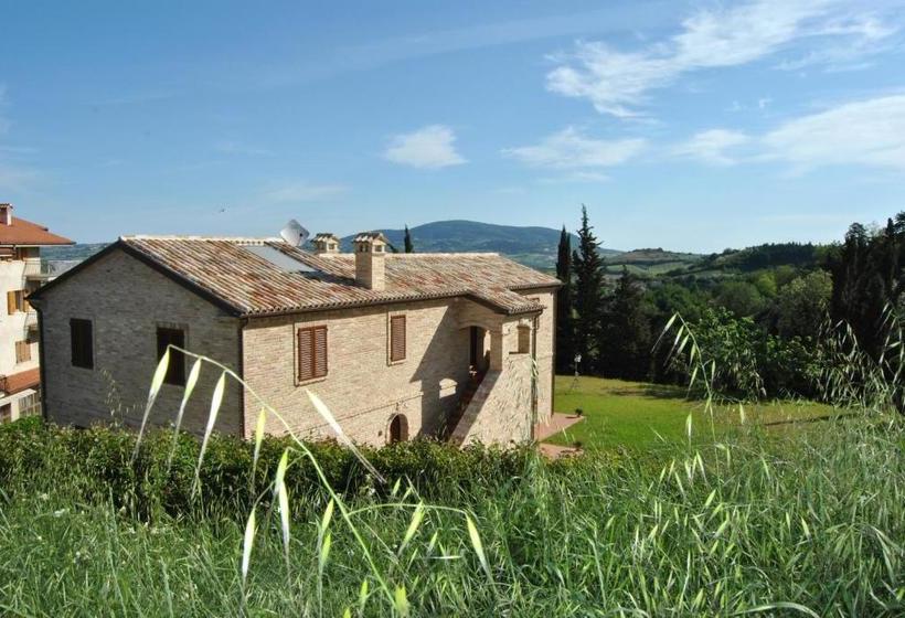 مبيت وإفطار La Finestra Sul Conero