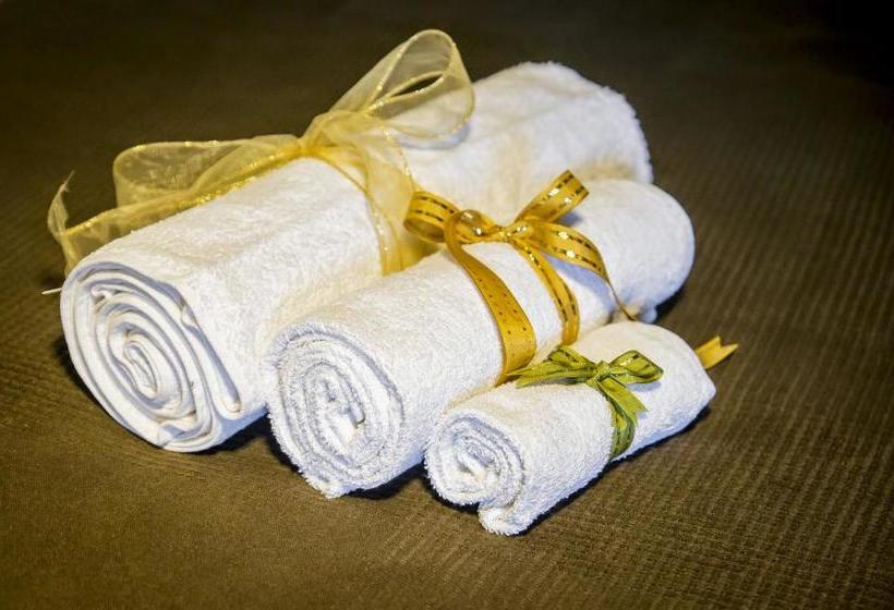 مبيت وإفطار La Finestra Sul Conero