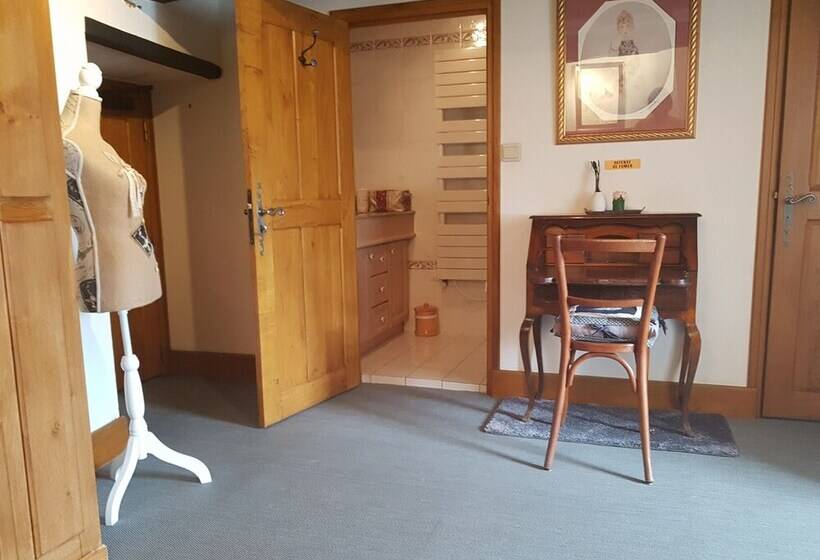 민박 Le Café Du Village   Bar à Cocktails & à Ambiance