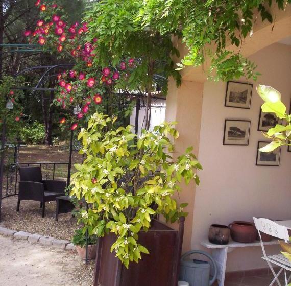 צימר Les Glycines