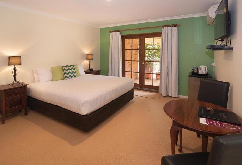 تختخواب و صبحانه Pinda Lodge