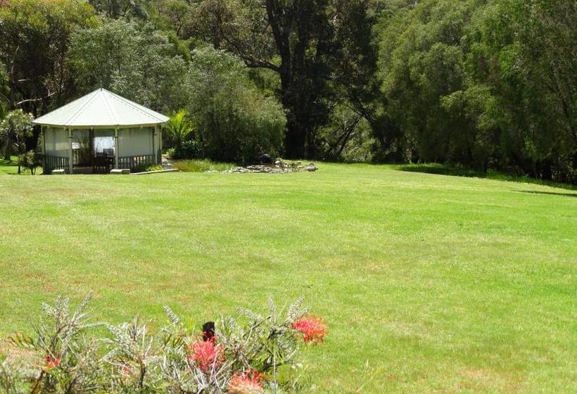 تختخواب و صبحانه Pinda Lodge