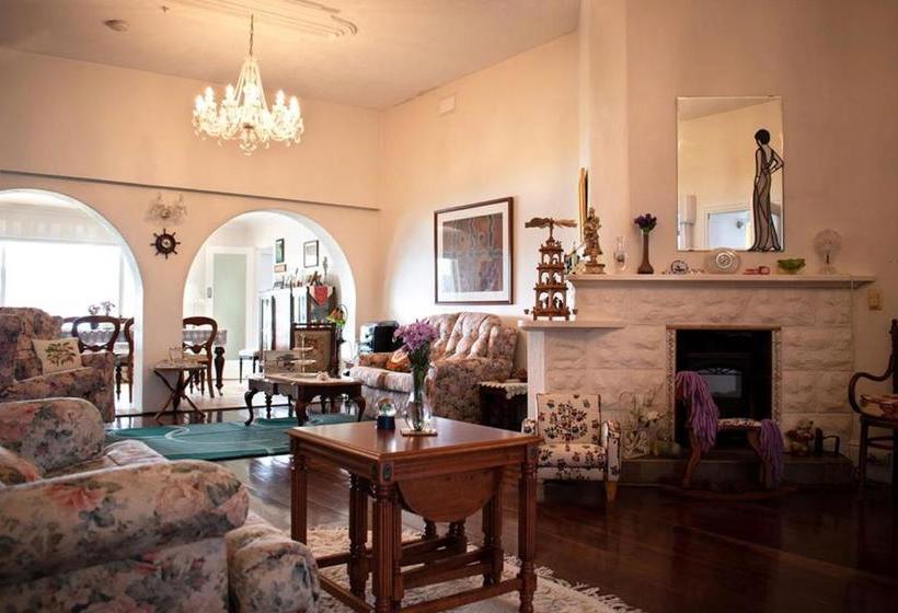 Boathouse Bunbury Bed & Breakfast