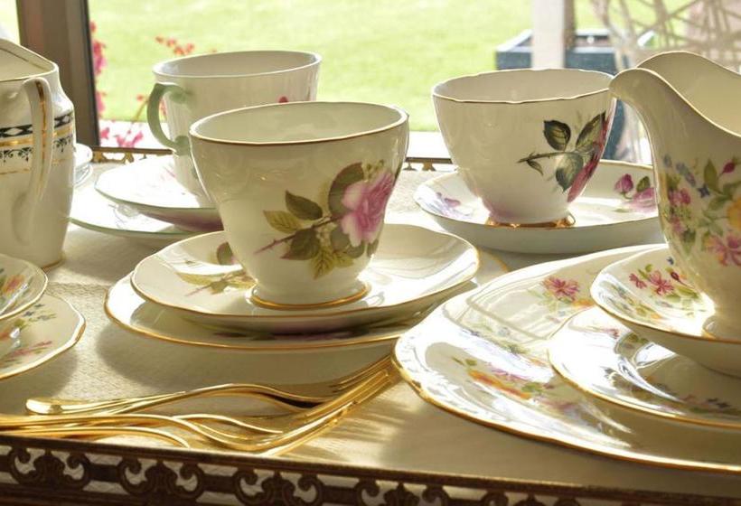 Boathouse Bunbury Bed & Breakfast