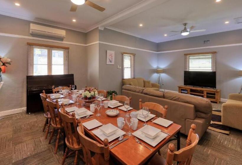 Canowindra Riverview Motel