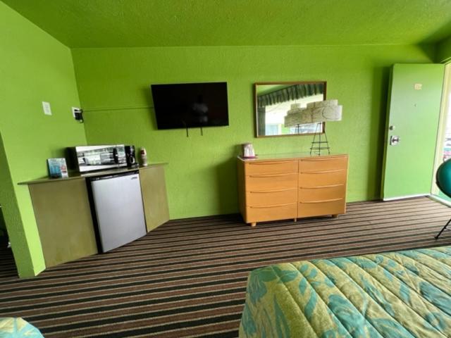 Caribbean Motel