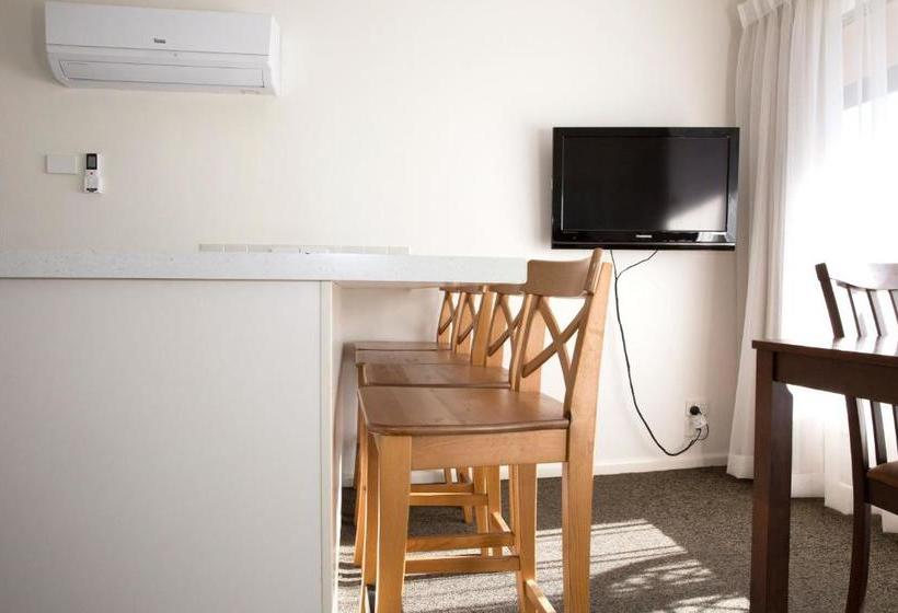 Centralpoint Motel