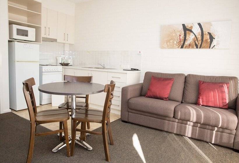 Centralpoint Motel