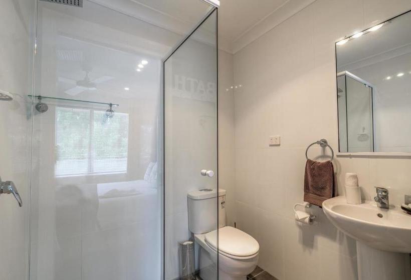 Cole House Apartments