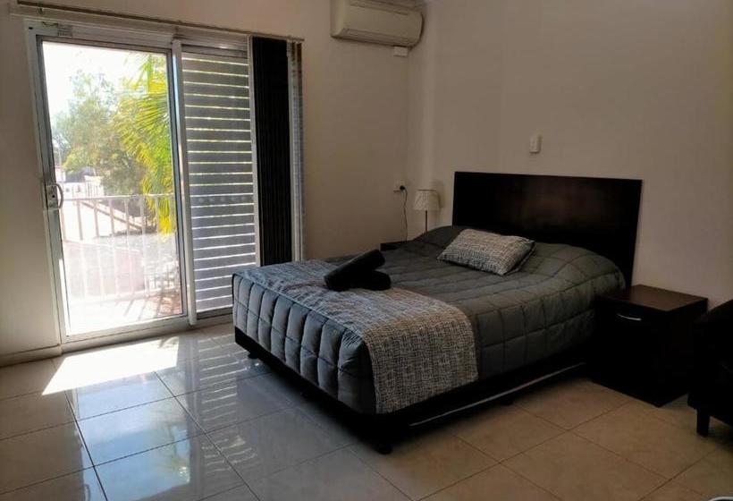 Derby Lodge Self Contained Apartments