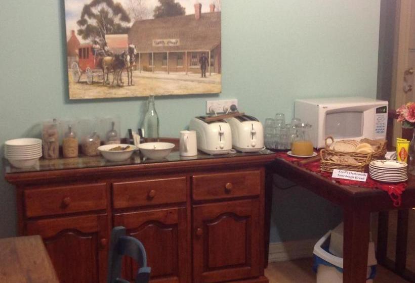 Emeu Inn Bed & Breakfast