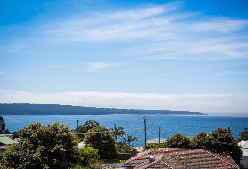 Heritage House Motel & Units