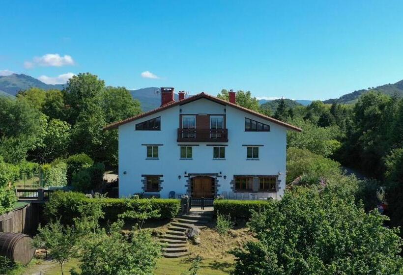 هتل Agroturismo Kostegi