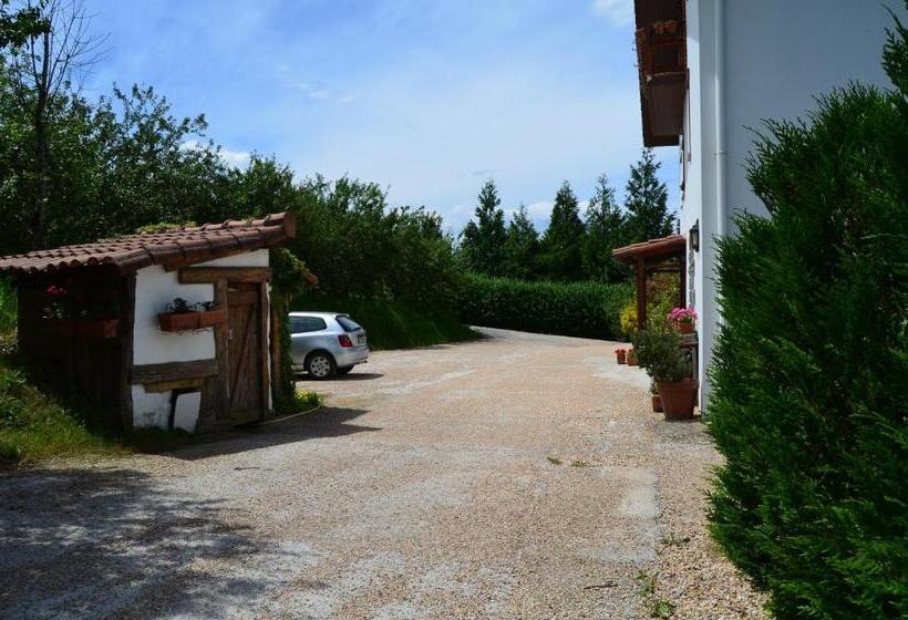 هتل Agroturismo Kostegi