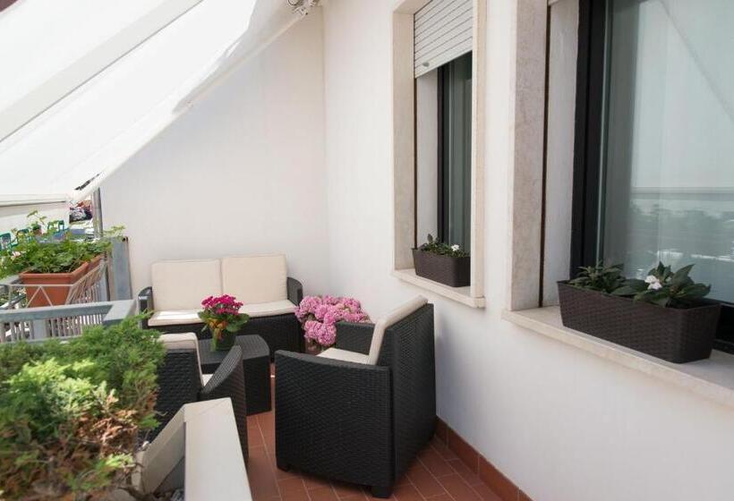 ホテル Albergo Arcobaleno