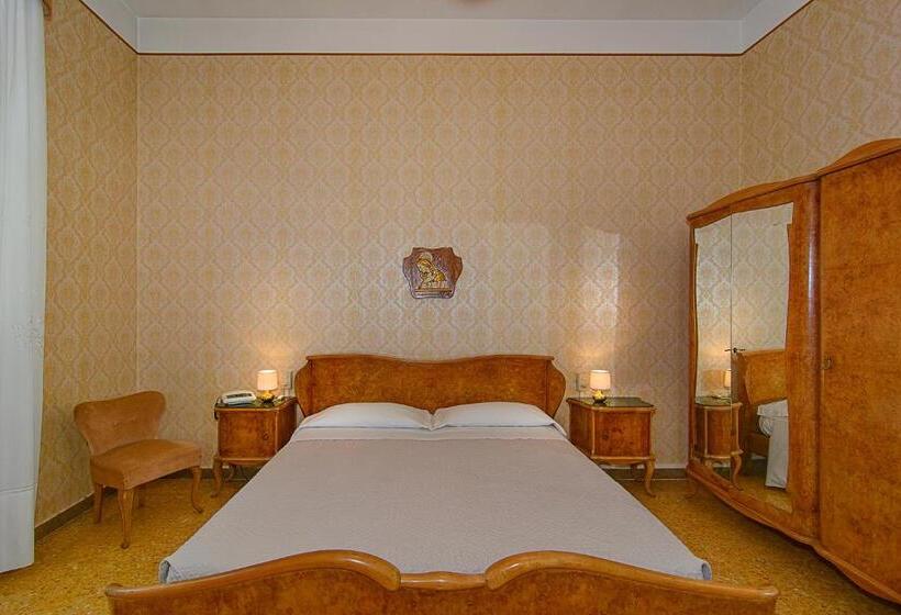 فندق Albergo Grande Italia