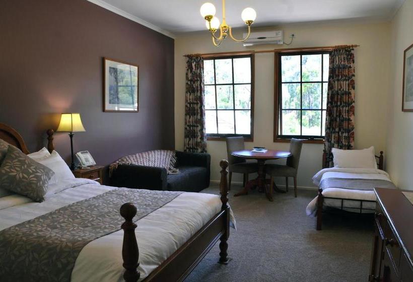 בית מלון כפרי Black Spur Inn