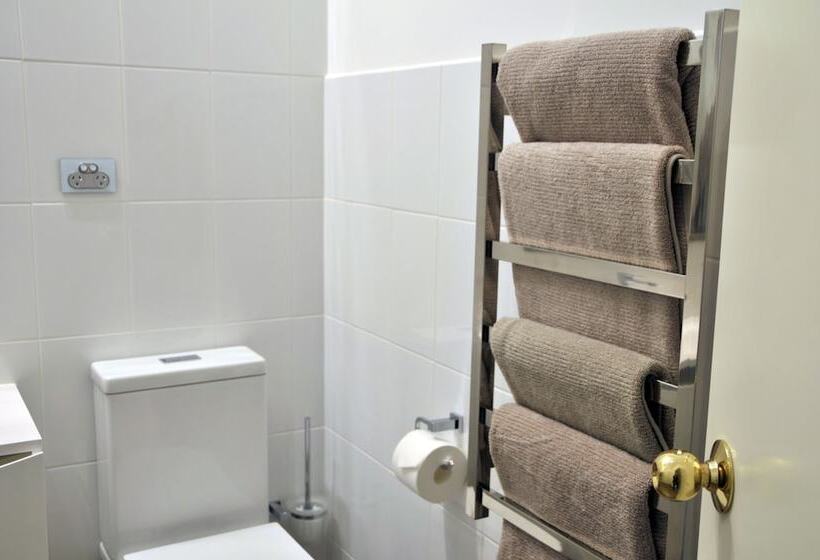 בית מלון כפרי Black Spur Inn