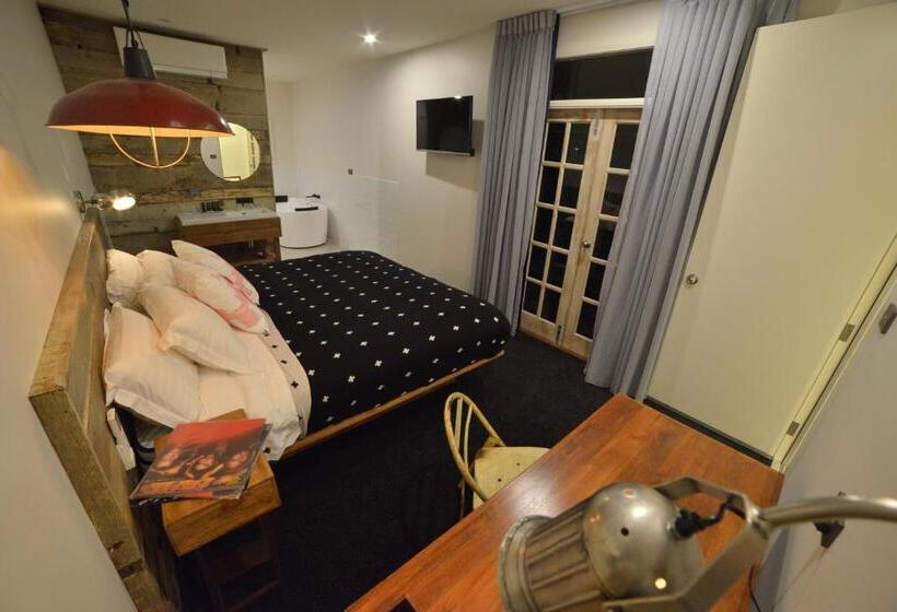 בית מלון כפרי Boogie Woogie Beach House