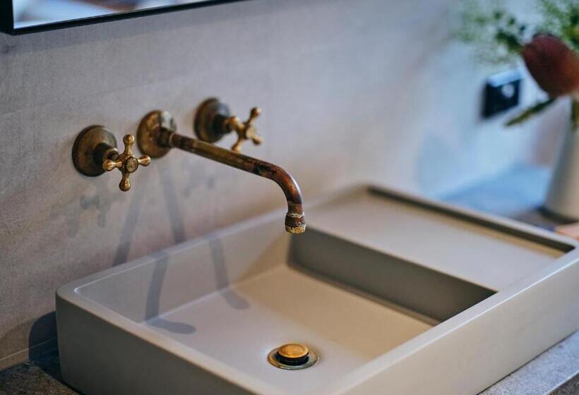 هتل Burnside Organic Farm