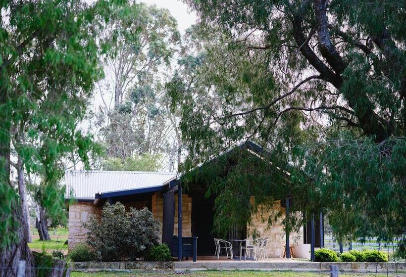 هتل Burnside Organic Farm