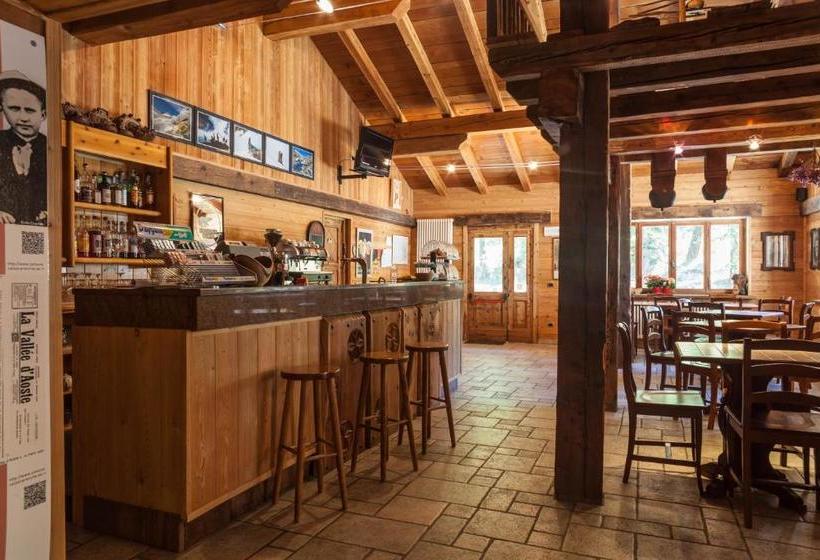 בית מלון כפרי Camping Grivola