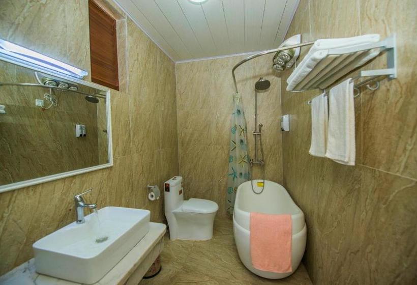 هتل Cantonese Garden