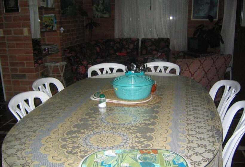 בית מלון כפרי Finca El Ensueño