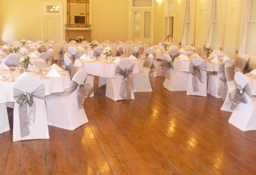 בית מלון כפרי Hermitage Hill Country Retreat