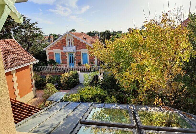 호텔 Hôtel Michelet Plage