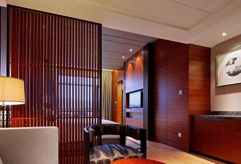 Отель Jinling Resort Tianquan Lake