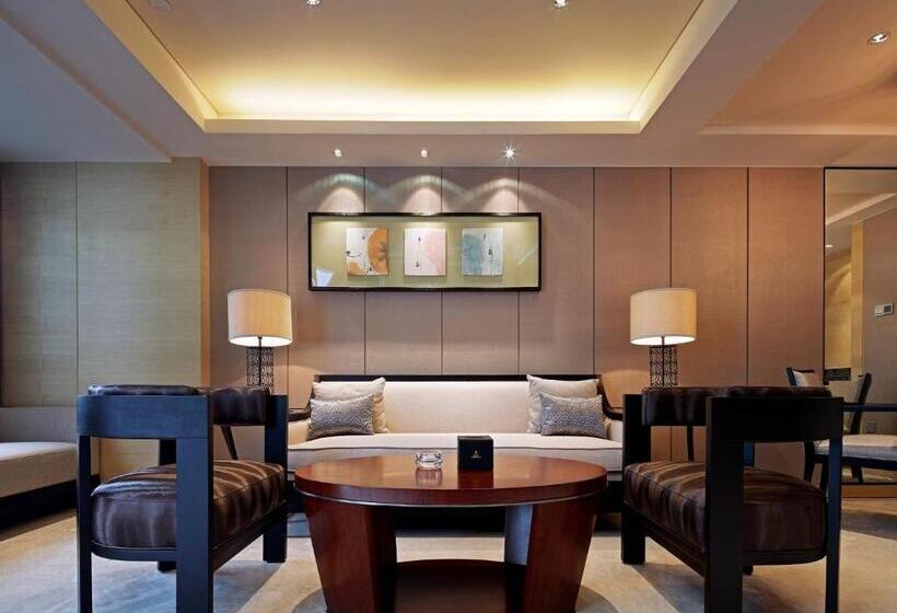 Отель Jinling Resort Tianquan Lake